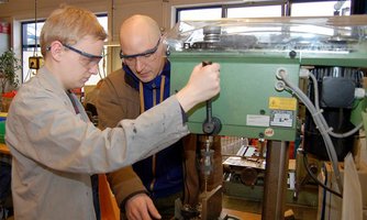 [Translate to leichte Sprache:] Arbeitsbereich Werkstatt
