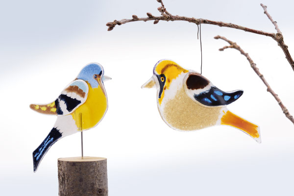 Vögel AUS GLAS, Fensterdekoration in zarten Farben, W8ZIG