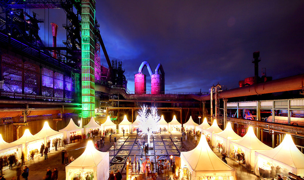 W8ZIG auf dem Lichtermarkt im Landschaftspark Duisburg-Nord